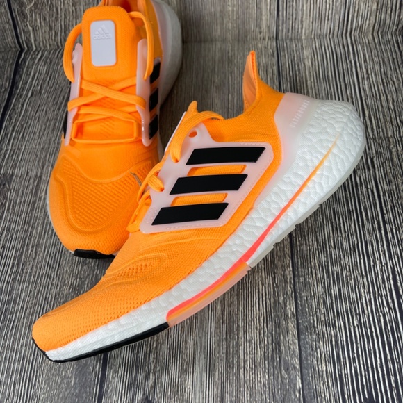 Adidas UltraBoost 22 Flash Orange/Core Black/Cloud White Mens HR1029 - Picture 8 of 8